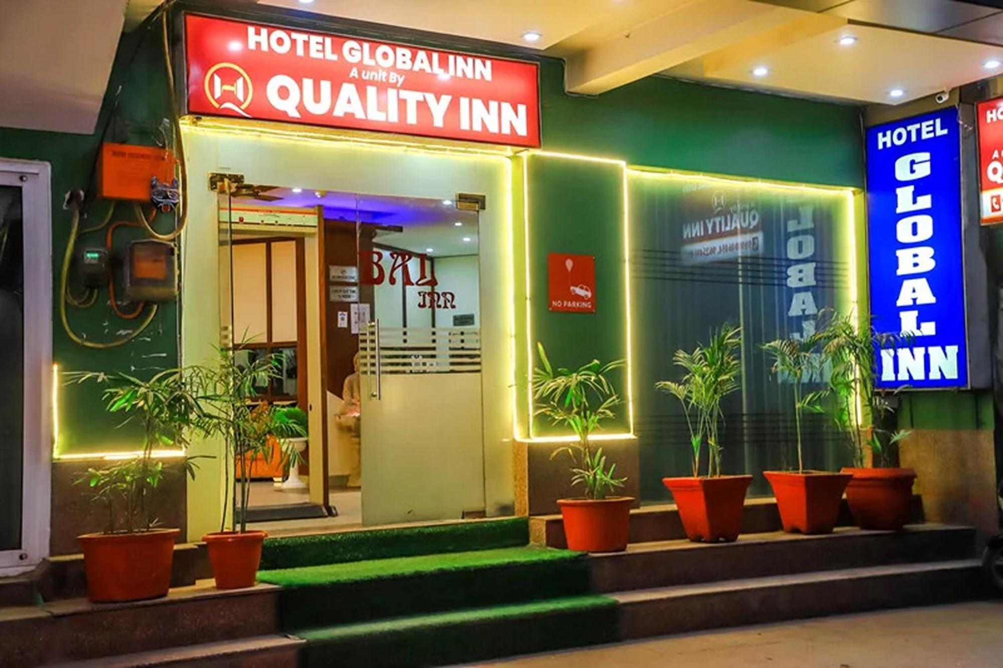 Hotel Global Inn By Quality Inn Új-Delhi Kültér fotó